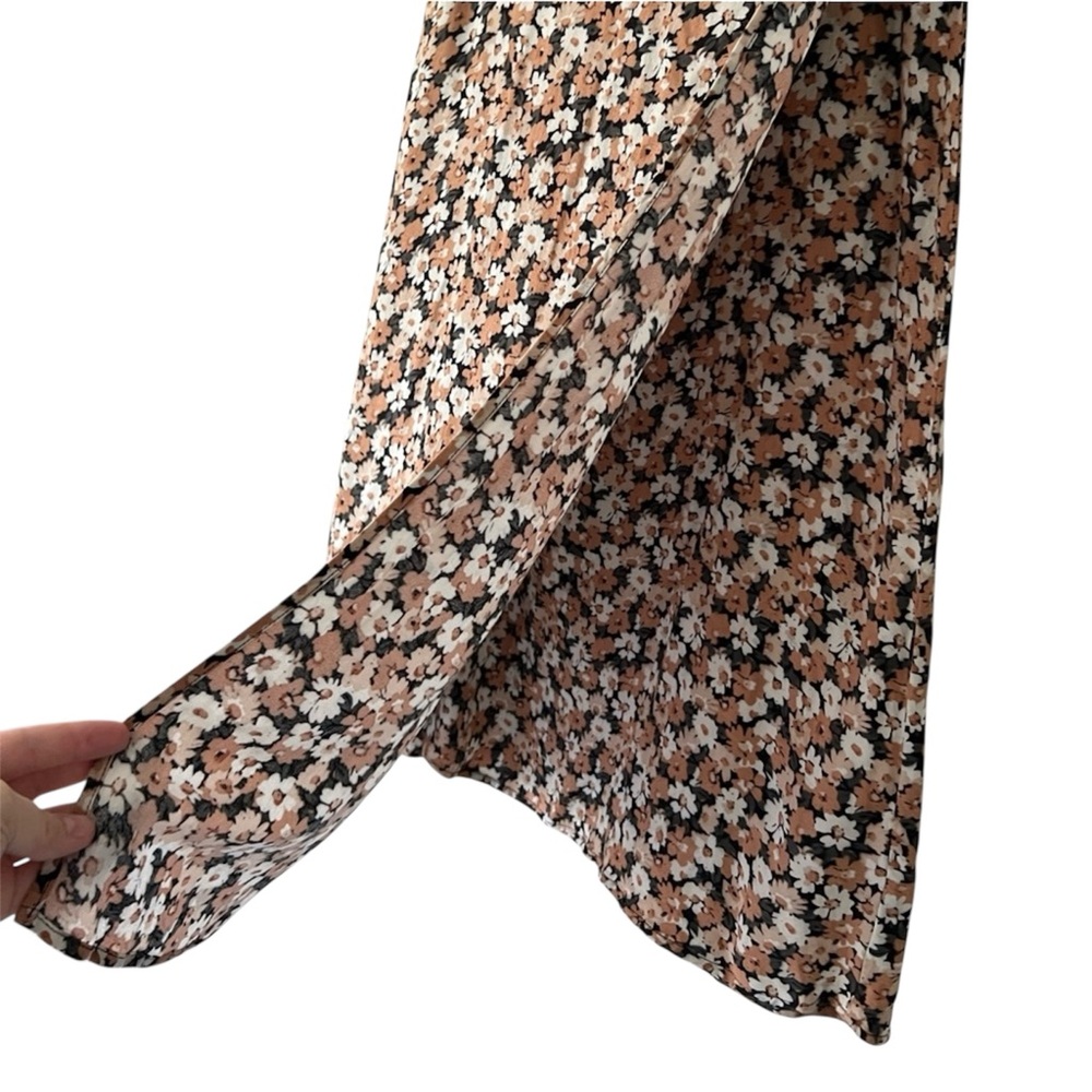 NWOT Urban Romantics Black Pink Floral Wrap Skirt Size Small - Picture 2 of 10